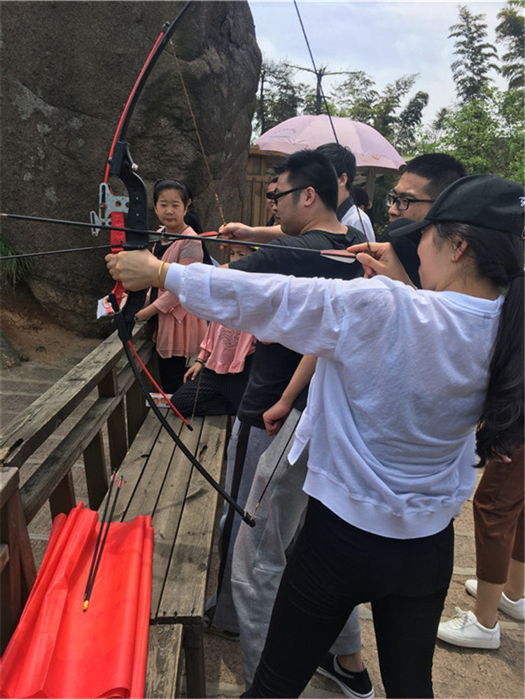 CA88装饰巨石山两日游之登山游览巨石山